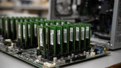 記憶體漲價吞噬PC利潤 廠商被迫重拾DDR4與舊平台求生