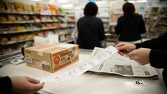 食品減稅擬設過渡措施 報紙維持8%稅率 先行契約適用舊稅率方案