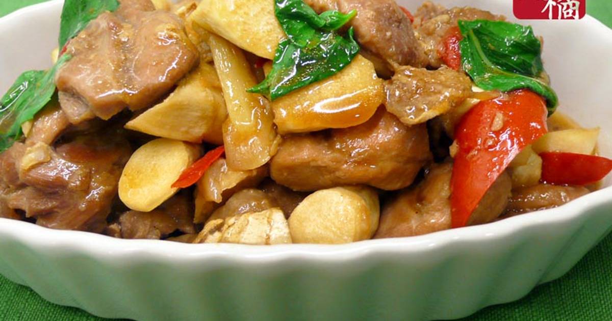 三杯茭白笋烧鸡《茭白笋1》