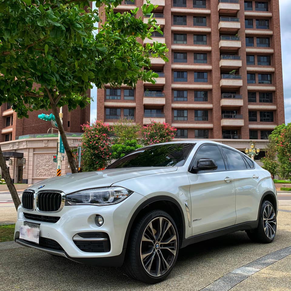 Bmw X6 35i的價格 二手車主題網